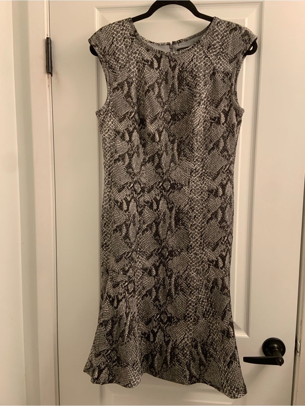 Ann Taylor Snake-Print Sleeveless Midi Dress in Black & Gray